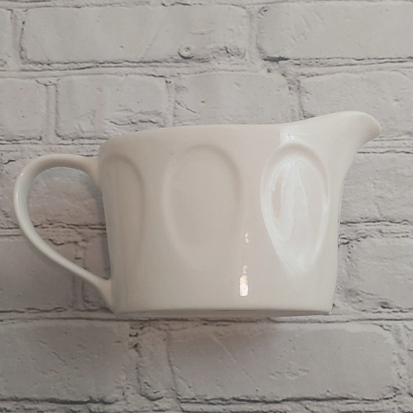 Smiling Embossed Coffee/Tea & Creamer Cup - Picture 7 of 8